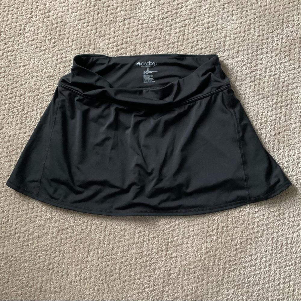 Black athletic skort